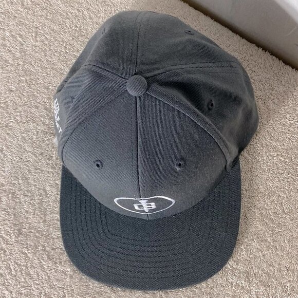5/$25 The Golf Society Grey Snap Back Hat - Picture 4 of 11